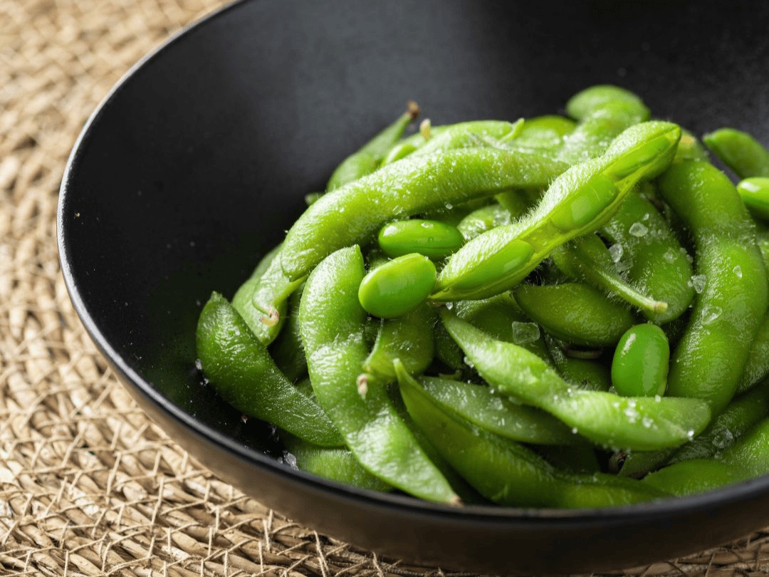 Steamed edamame seasoned with sea salt